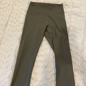 Wunder under leggings! 29”